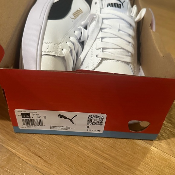 Puma brand new white platform sneakers - Picture 3 of 4